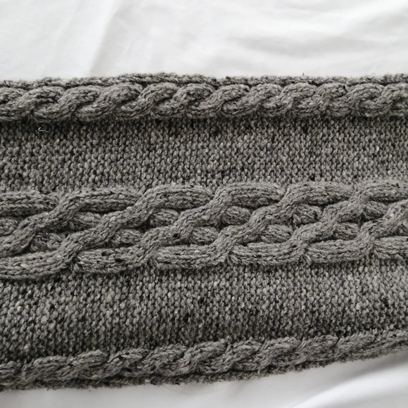Billy Reid 100% Wool Cable Knit Gray Speckled Chunky Infinity Scarf - Picture 4 of 13